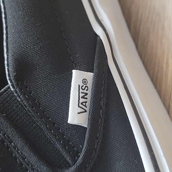 Van's classic slip on Brand new in the box authentic uper textile. - Picture 5 of 10